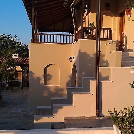Explore Aegina Island Сувала Екстериор снимка